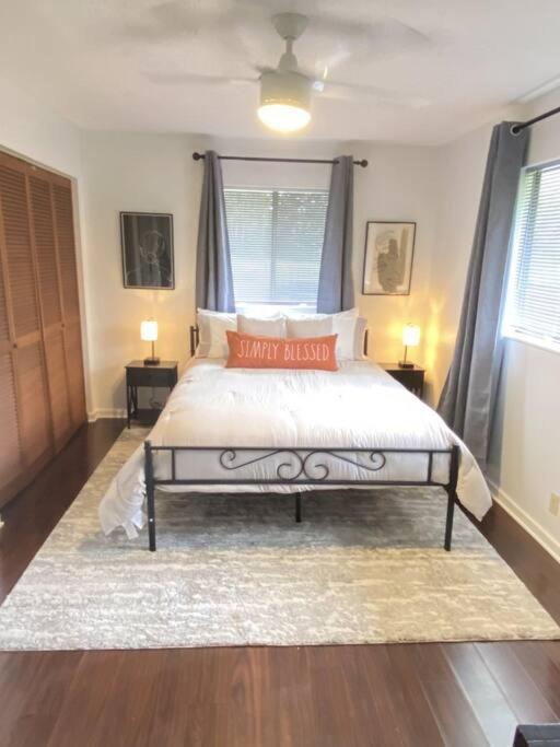Peaceful, Private Master Bedroom With Own Bath Near Hilo, With Ac! Keaau Kültér fotó